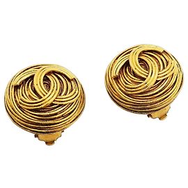Chanel vergoldete Clip-Ohrringe Golden