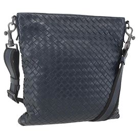 Bottega Veneta Flat Messenger Intrecciato Nappa Medium Navy blue