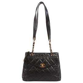 Bolso Tote Chanel de piel de becerro granulada negra Negro