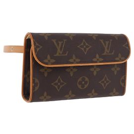 LOUIS VUITTON Monogram Pochette Florentine Waist Bag M51855 LV Auth 204738V Monograma