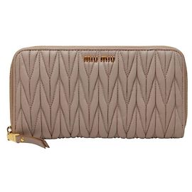 Miu Miu Matelassé Round Zip Long Wallet Pink