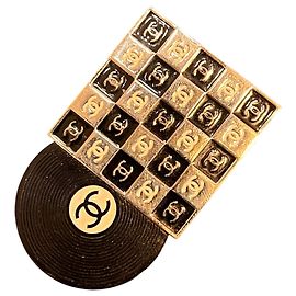 Chanel Broche Chael em forma de disco de vinil vintage preto e branco Outro