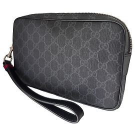 Gucci Pochette GG Supreme Negra Negro