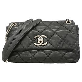 Chanel Wild Stitch Schultertasche Schwarz