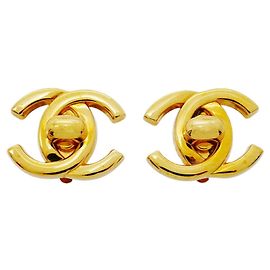 Boucles d'oreilles clips Chanel plaquées or Doré