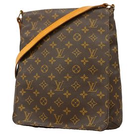 Bolsa de Ombro Louis Vuitton Monogram Musette Marrom