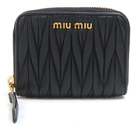 Portamonete Miu Miu in pelle nera Nero