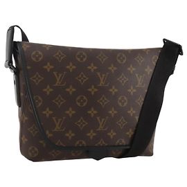 LOUIS VUITTON Monogram Macassar Magnetic Messenger Bag M45557 LV Auth 204827V Monogramm
