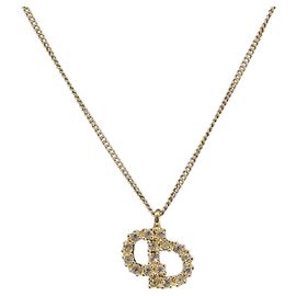 Collier Christian Dior métal Gold Auth 201530M Doré