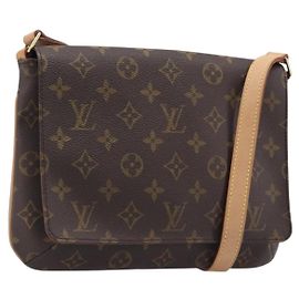 LOUIS VUITTON Monogram Musette Tango Short Strap Bag M51257 LV Auth 201387SAV Monogramma
