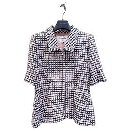 Chanel Tweed Jacke Größe 40 Mehrfarben