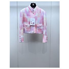 Veste Chanel 23S en tweed rose Multicolore