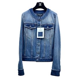 Jaqueta Chanel 24B em denim azul Multicor