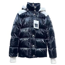 Casaco de Penas Chanel 25N Preto e Branco Multicor