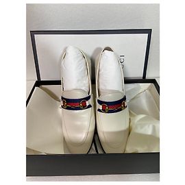Gucci Leather Flats White Multiple colors