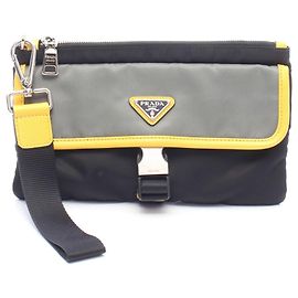 Bolsa de mão clutch Prada Triangle Logo Second Bag Marrom Preto Amarelo