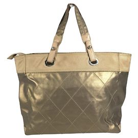 Saco Tote Chanel Paris Biarritz MM Dourado