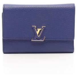 Louis Vuitton Portefeuille Capucines Compact Bi-fold Wallet Blu