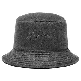 Jacquemus Cachemiro Bucket Hat in Grey Wool Grey
