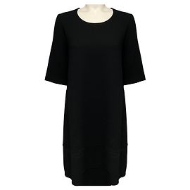 Autre Marque Robe shift Olivine Gabbro Black à manches courtes en gaze de laine Noir