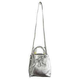 Repetto Arabesque GM Mini-Eimerbeutel aus silbernem Leder Silber
