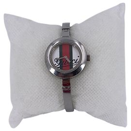 Gucci Reloj Bangle Vintage de Acero Inoxidable Plateado con Esfera 105 Web Stripe Plata