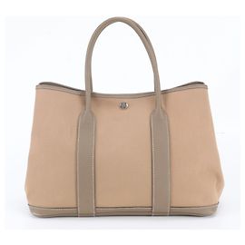 Hermès Saco de mão/ombro Hermes Garden Party Bege