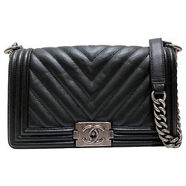 Chanel Boy Shoulder Bag Black