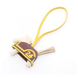 Hermès Hermes Rodeo PM Robeo Coeur Clé Charm Écru Bordeaux Jaune