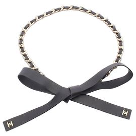 Cinturón de cadena Chanel B20C Coco Mark Negro
