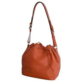 Louis Vuitton Noé Petit Couro Epi Laranja Mandarim Laranja