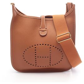 Hermès Bolsa de ombro Hermes Evelyne 3 Trois PM Marrom
