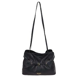 Prada Dada kleine Schultertasche aus schwarzem Leder Schwarz