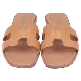 Hermès Sandales Oran en cuir couleur pêche Hermes Pêche