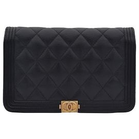 Chanel Boy Wallet on Chain Cuero Caviar Negro Negro
