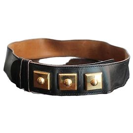 Hermès Cinto de Cintura Alta em Couro Preto com Botões Dourados Preto Dourado