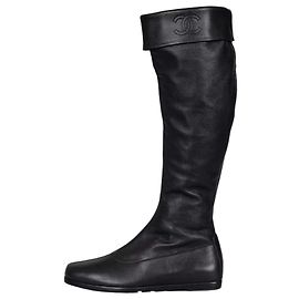 NWOB CHANEL Flache Lederstiefeletten in Schwarz - EU 35.5 Gebraucht Andere