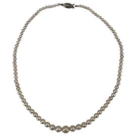 Autre Marque Collar de perlas Akoya White Porcelain 3,5 8,3 mm con cierre de filigrana en plata Blanco