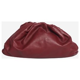Bottega Veneta Maroon leather pouch bag Red