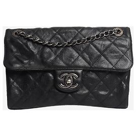 Chanel Borsa a tracolla CC Crave in pelle caviar matelassé nera 2013 Nero