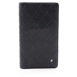 Portafoglio lungo bi-fold Chanel Matelassé Nero