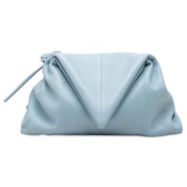 Clutch Angular BV Trine em couro azul Bottega Veneta Azul Azul claro