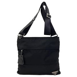 Sac à épaule Prada BT0715 Logo Hardware Noir