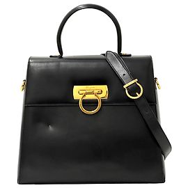 Salvatore Ferragamo Handtasche aus schwarzem Leder Schwarz