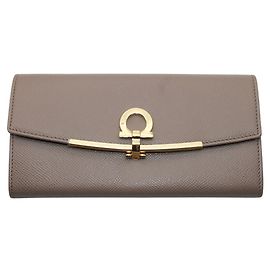 Salvatore Ferragamo Gray Leather Women's Wallet Brown