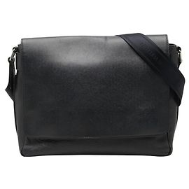 Borsa a tracolla Louis Vuitton Taiga Roman MM Blu navy
