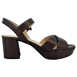 Tacchi a blocco incrociati Prada in pelle marrone Marrone