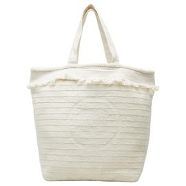 Chanel Coco Mark Strandtasche mit Fransen Weiß Roh