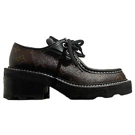 Derbies Louis Vuitton Beaubourg T.37,5 Brown