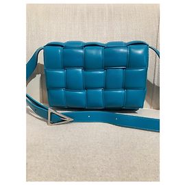 Bolsa Bottega Veneta Padded Cassette Nova Azul
